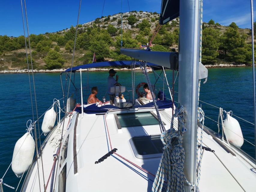 Zadar Half Day Sailing Trip - Passing the Sea Organ before docking